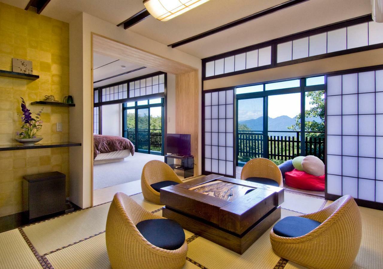 Hotel Ikaho Syusuien Shibukawa Esterno foto